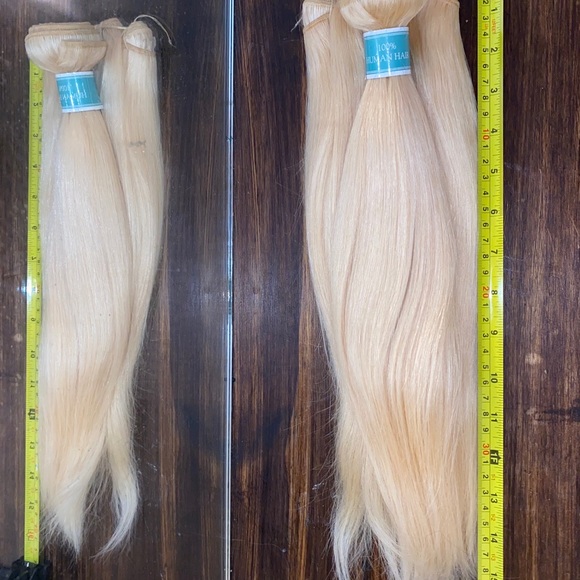 TWO 613 BLONDE BUNDLES - Picture 1 of 4